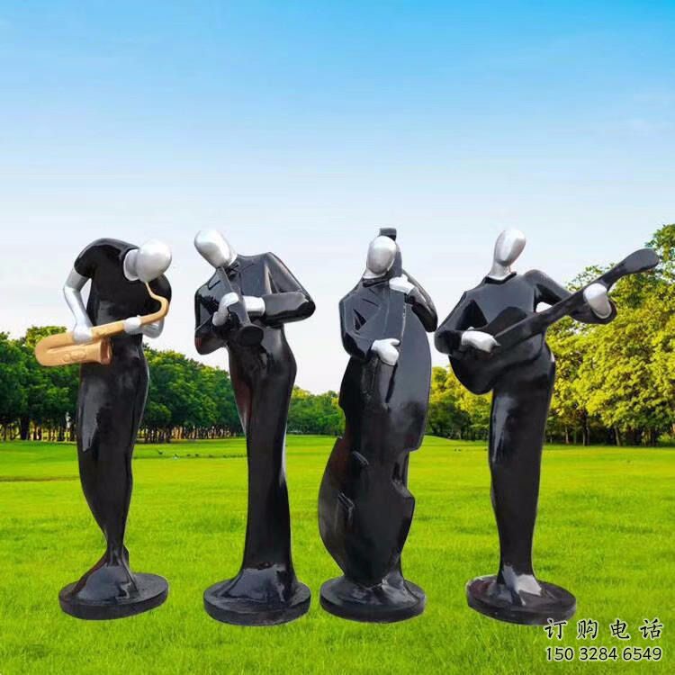 伊犁住宅小區(qū)吹拉彈唱雕塑