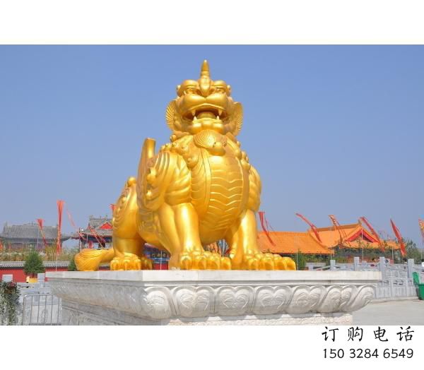 塔城廣場貔貅雕塑，動(dòng)物彩繪雕塑，抽象效果