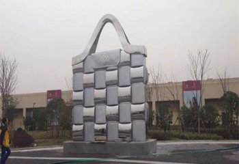 黔江景觀背包雕塑優(yōu)選，陸地?cái)[件，園林不銹鋼背包雕塑供應(yīng)